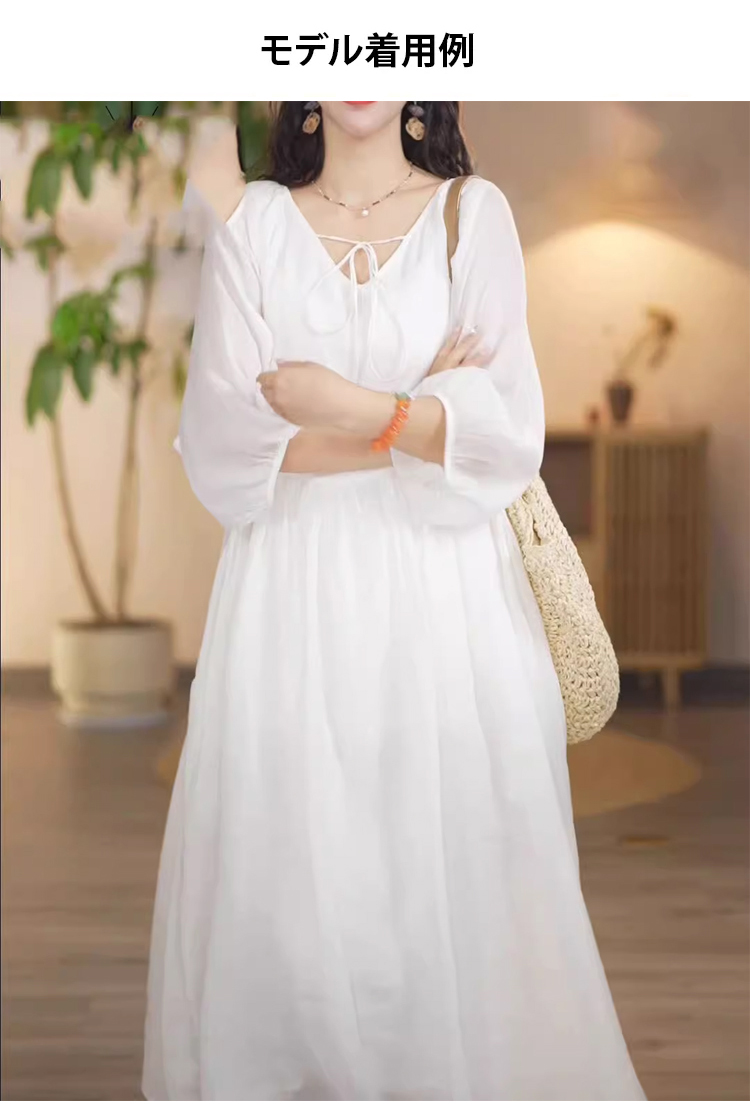 涼しい素材のナチュラルワンピース