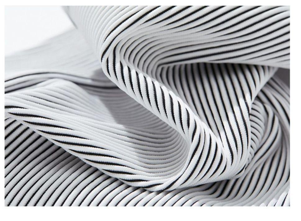 スポーツや日常使いに最適なメンズ夏パンツ