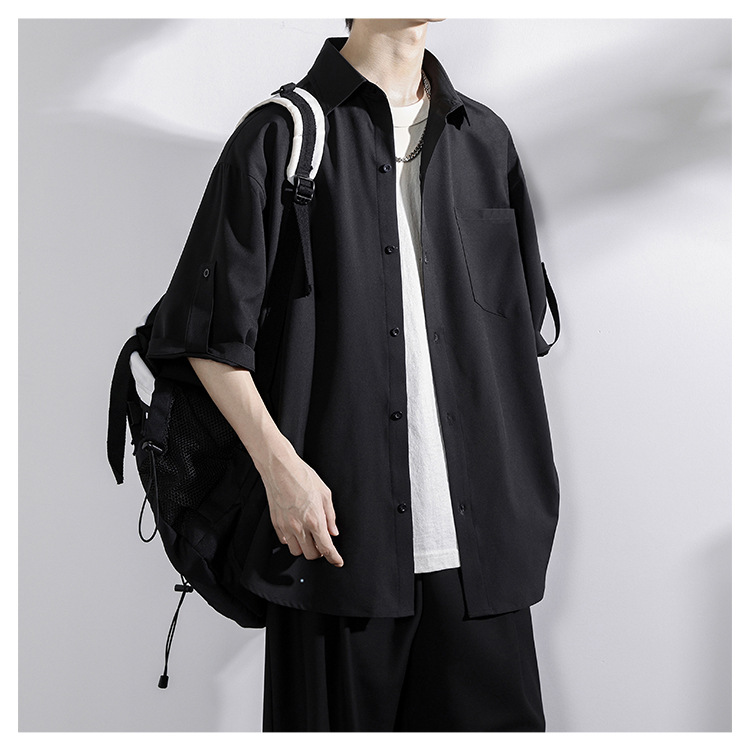 おしゃれな五分袖カップルシャツコーデ