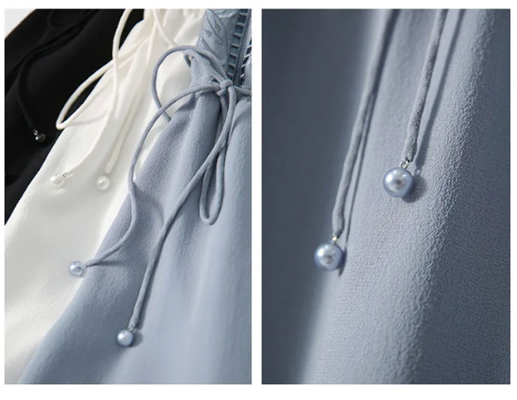 柔らかなシルク素材のワンピース