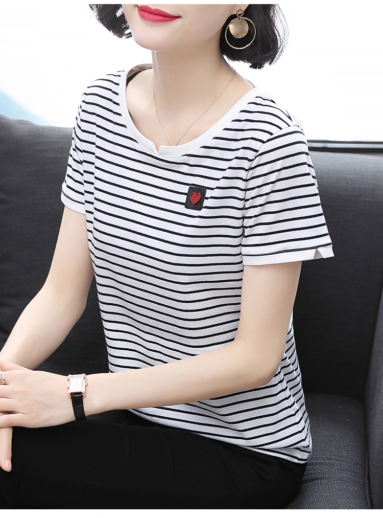 高品質素材のレディースボーダーTシャツ