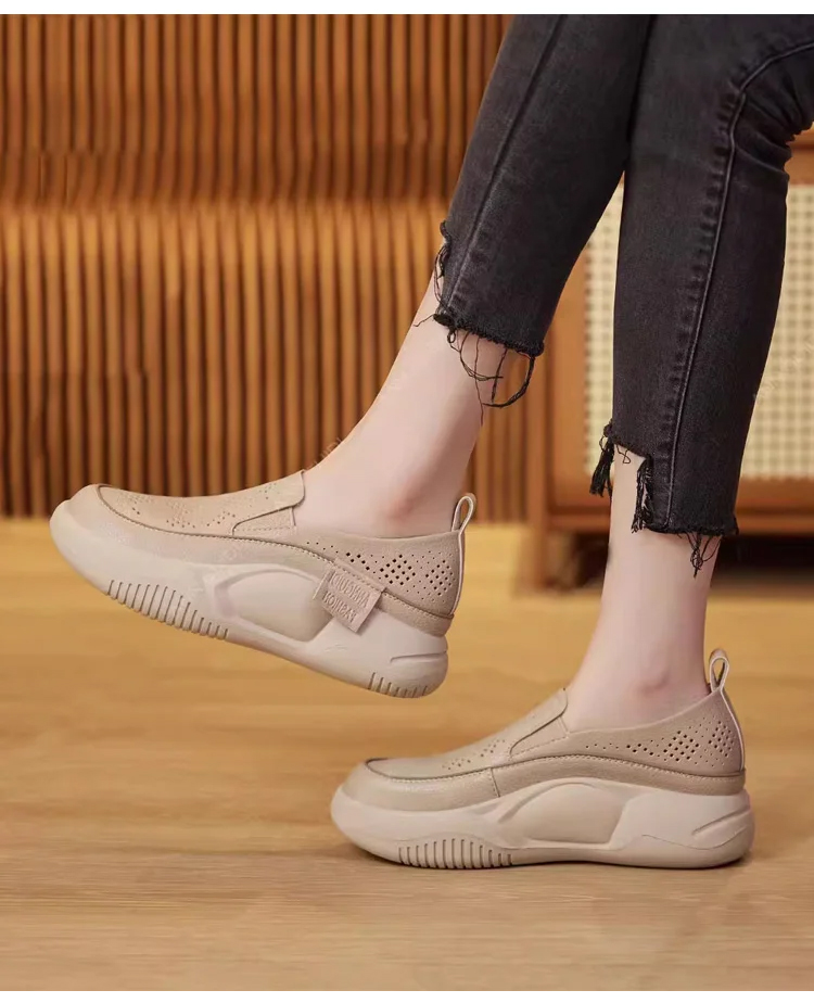 راحة وأناقة في حذاء نسائي سهل الارتداء