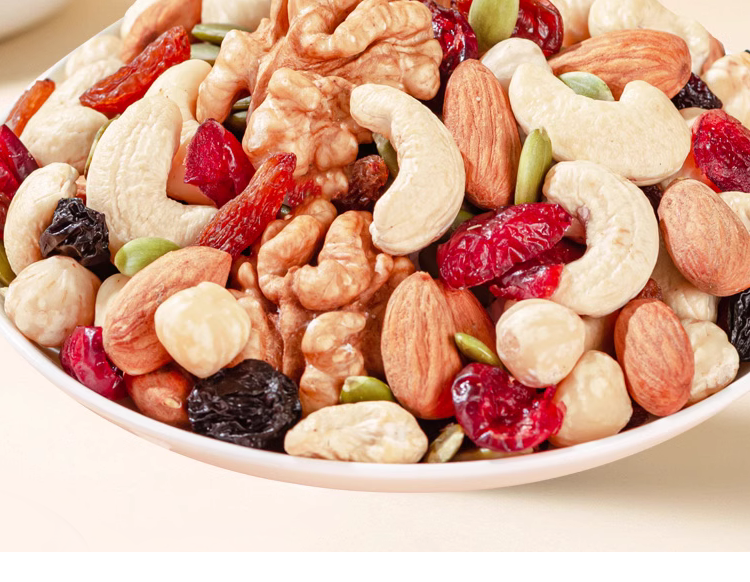 アーモンド、カシューナッツ、くるみのミックス